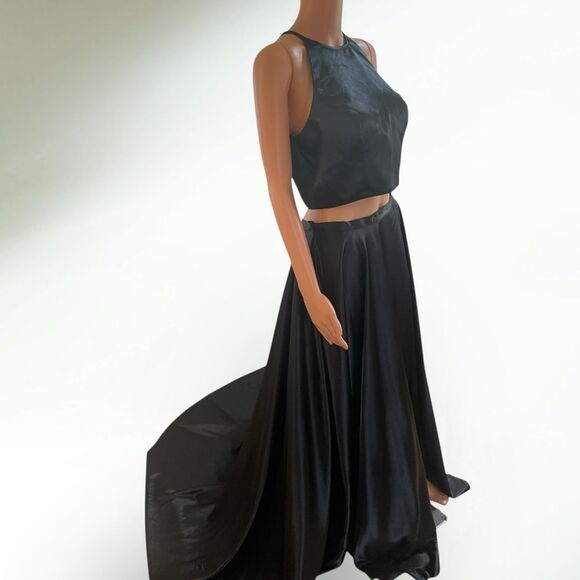 Sherri Hill Black Two Piece Maxi Dress Black size 12 - Picture 1 of 7